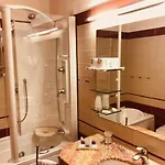 Paradiso Hotel