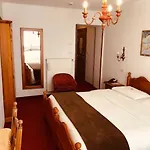 Paradiso Hotel 3*