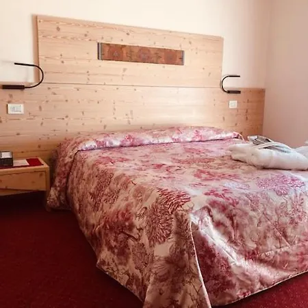 Hotel Paradiso