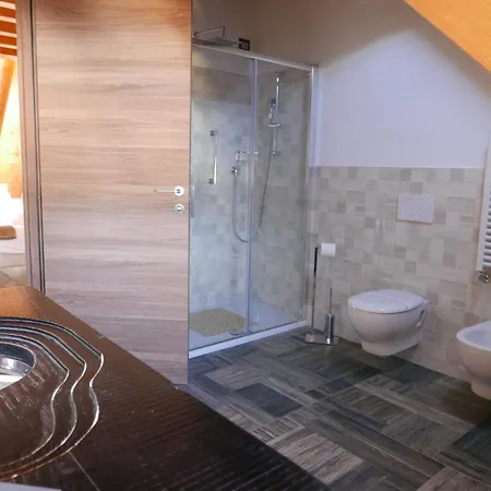 Paradiso Hotel 3*