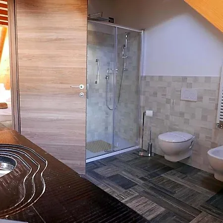 Paradiso Hotel 3*
