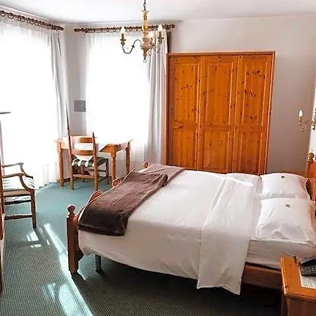 Paradiso Hotel